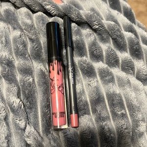 Kylie gloss and liner